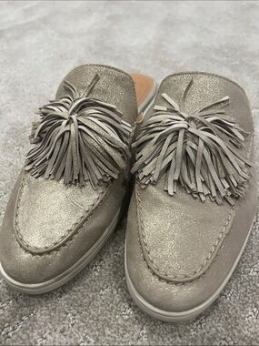 Johnston Murphy metallic soft gold slides
